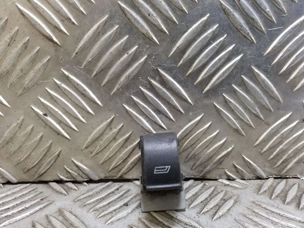 Elektrinių langų jungtukas