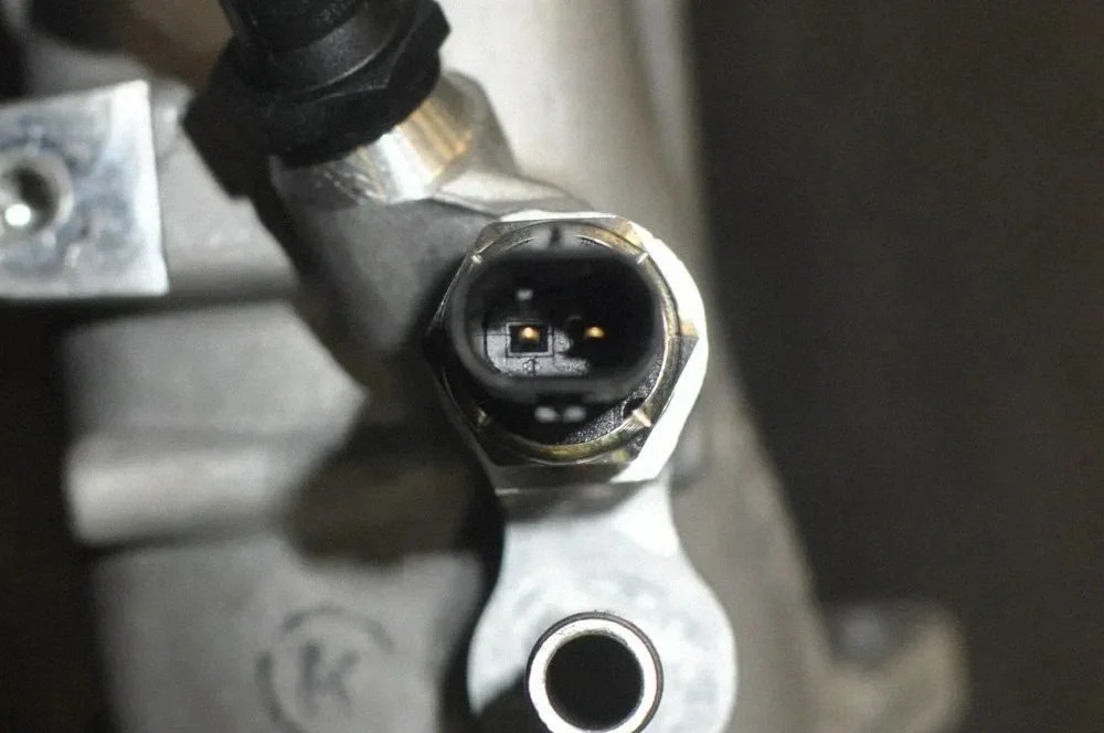 Kita variklio skyriaus detalė