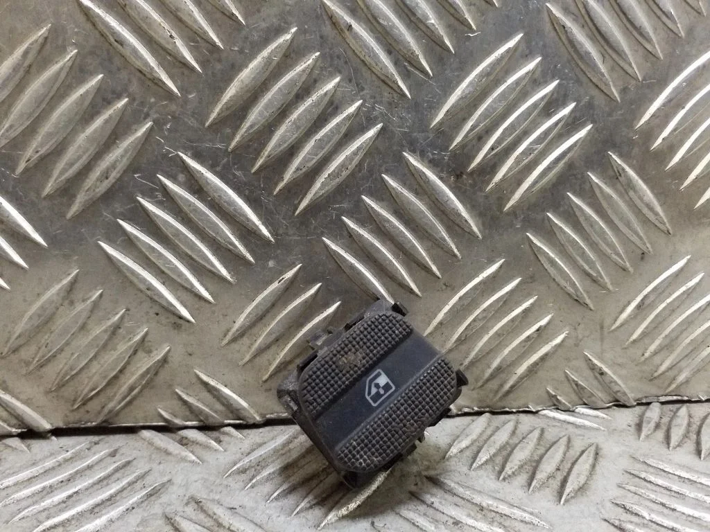 Elektrinių langų jungtukas
