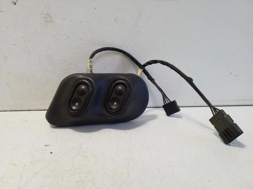 Elektrinių langų jungtukas
