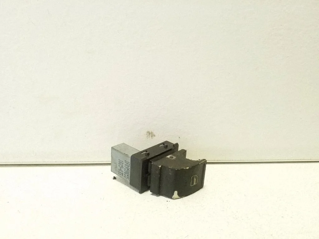 Elektrinių langų jungtukas