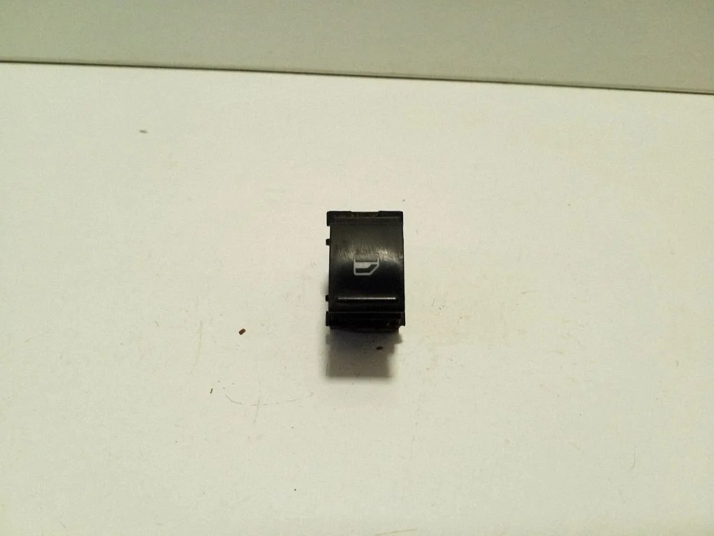 Elektrinių langų jungtukas