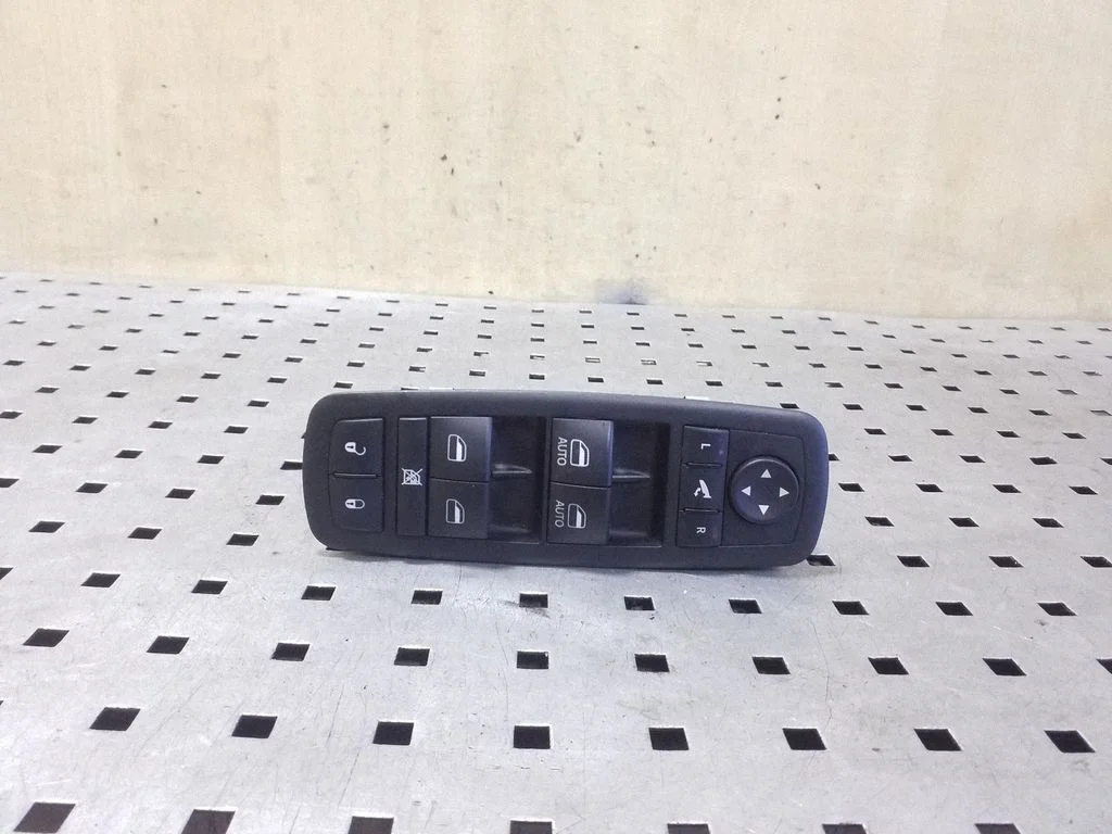 Elektrinių langų jungtukas