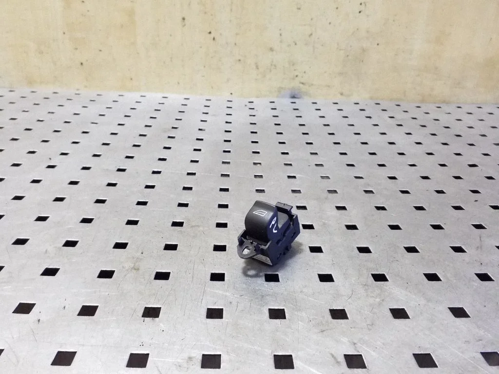 Elektrinių langų jungtukas