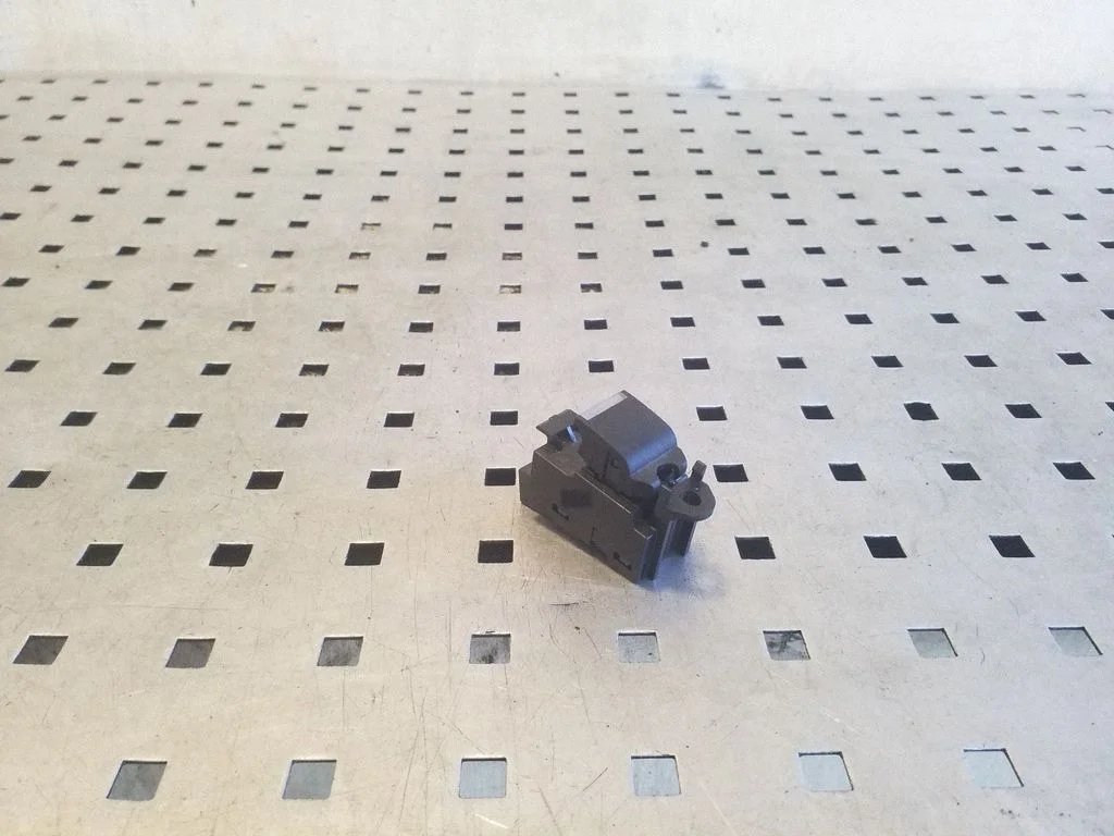 Elektrinių langų jungtukas