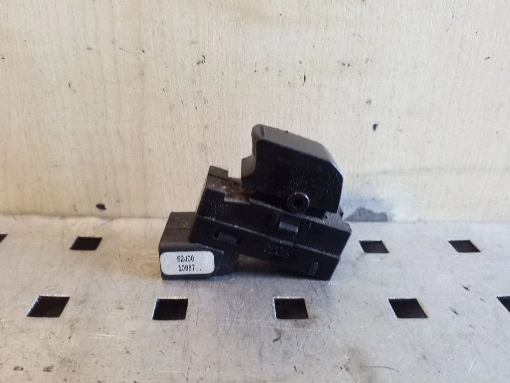Elektrinių langų jungtukas
