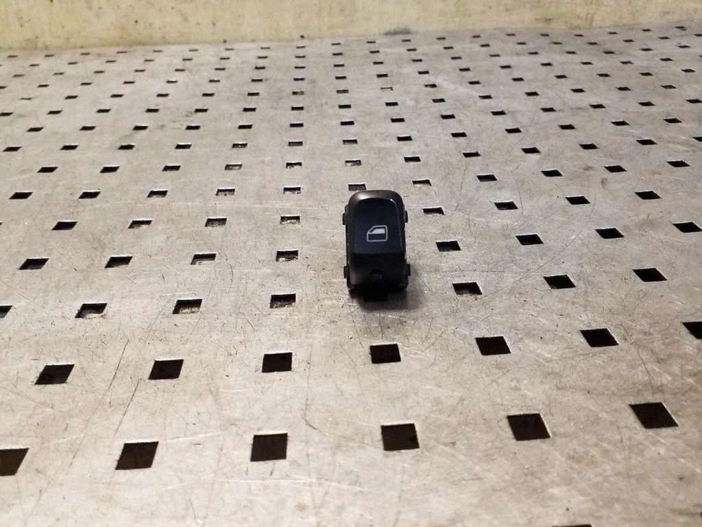 Elektrinių langų jungtukas