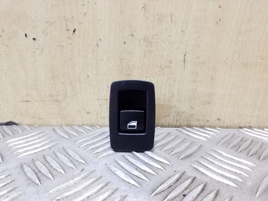 Elektrinių langų jungtukas