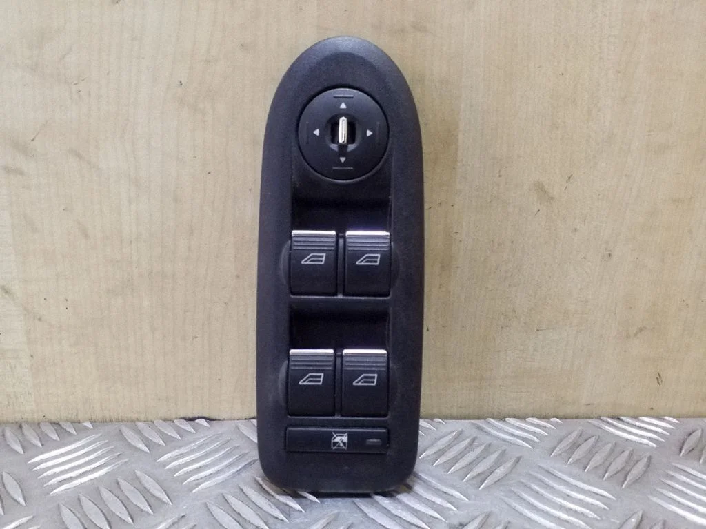 Elektrinių langų jungtukas