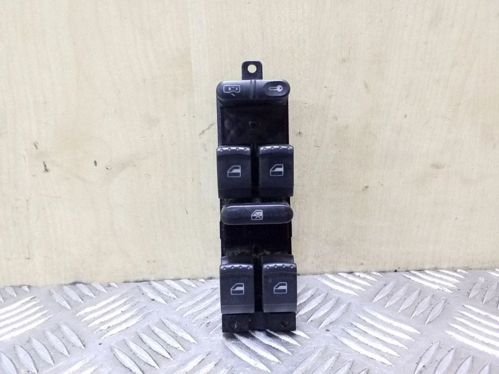 Elektrinių langų jungtukas