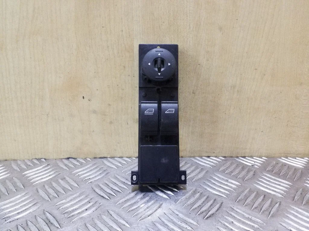 Elektrinių langų jungtukas