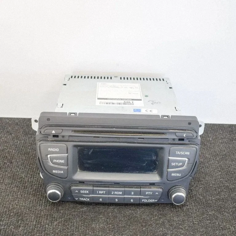 Radija/ CD/DVD grotuvas/ navigacija