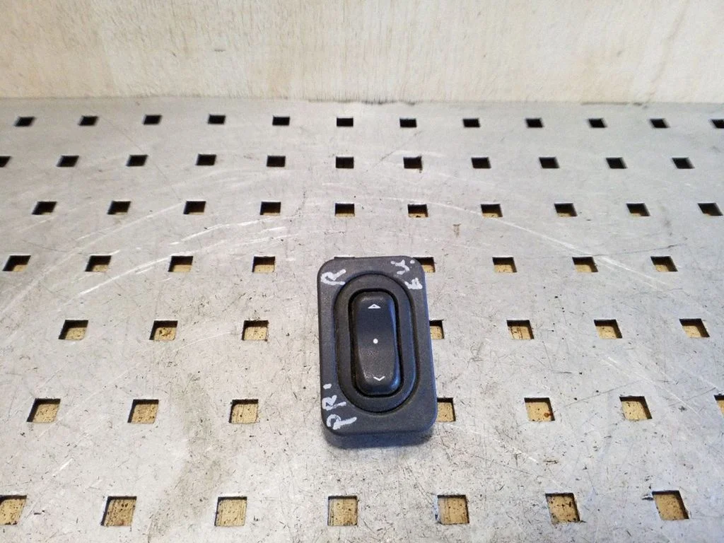 Elektrinių langų jungtukas