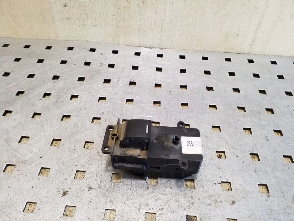Elektrinių langų jungtukas