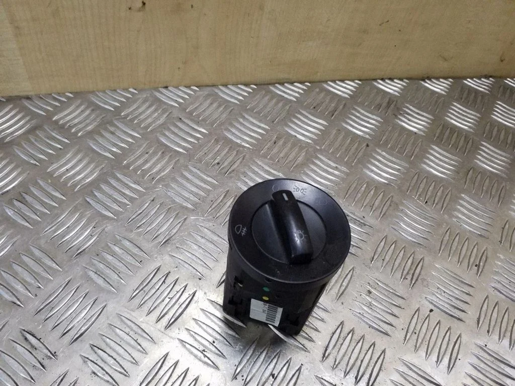 Šviesų jungtukas