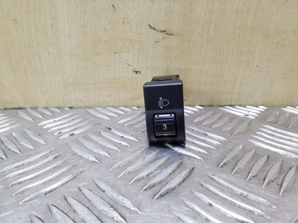 Žibintų aukščio reguliavimo jungtukas
