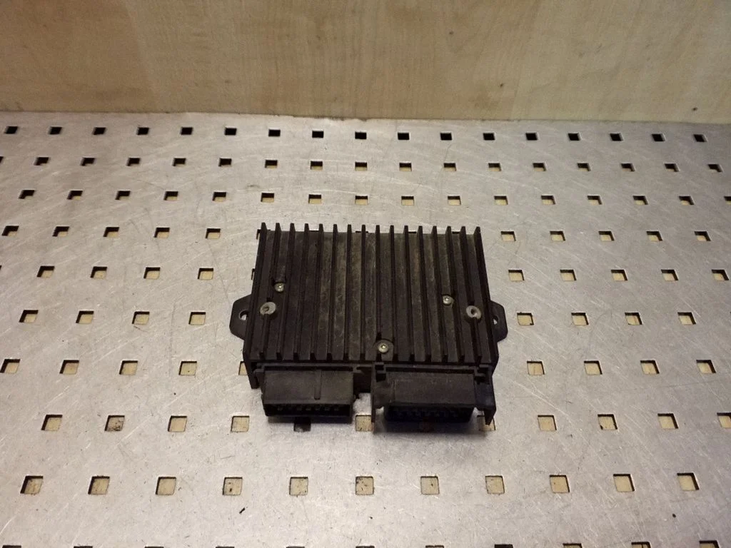 ABS valdymo blokas