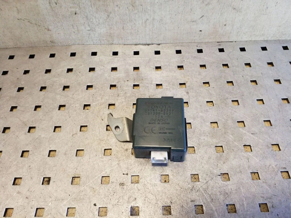 Centrinio užrakto valdymo blokas