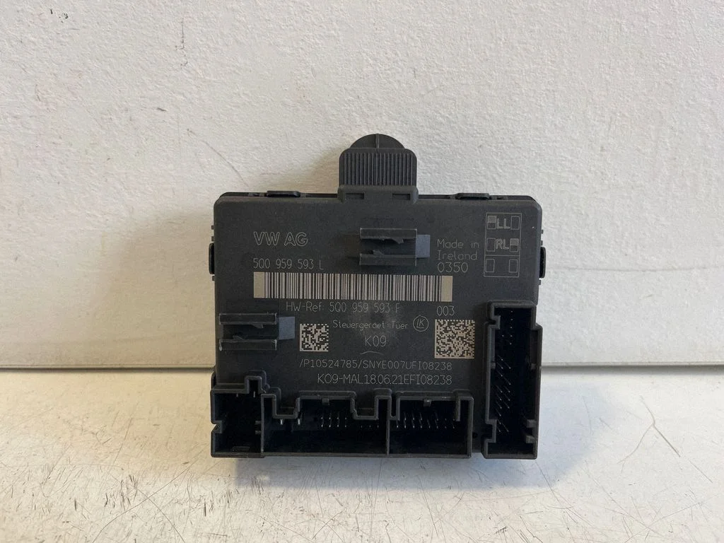 Durų elektronikos valdymo blokas