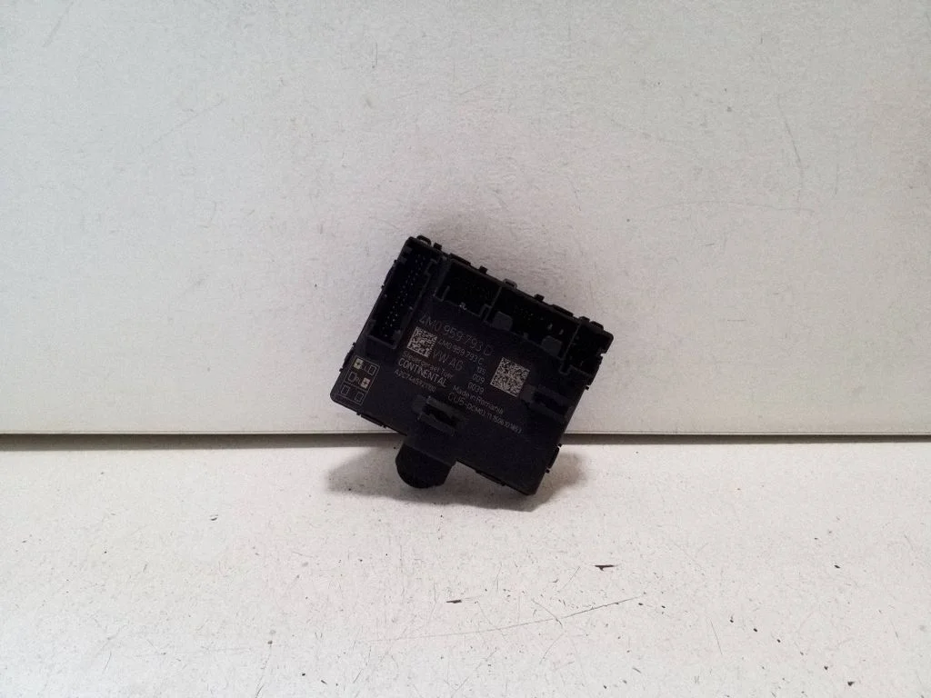 Durų elektronikos valdymo blokas
