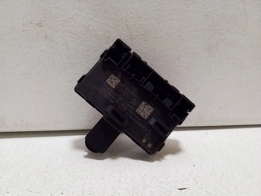 Durų elektronikos valdymo blokas