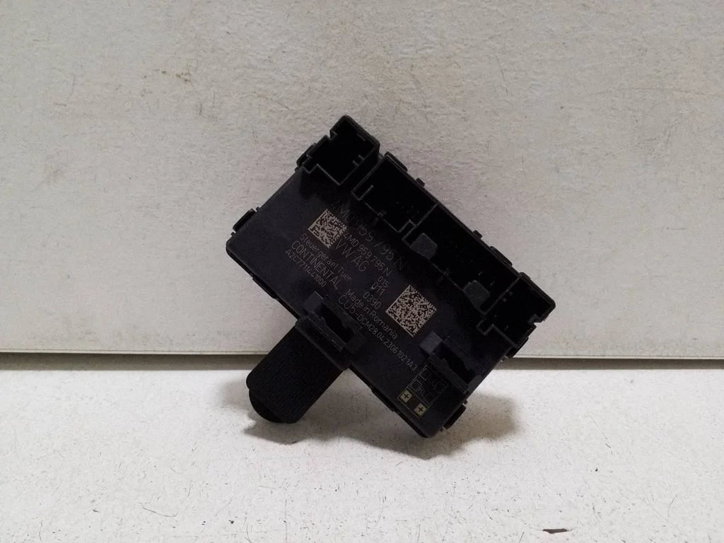 Durų elektronikos valdymo blokas