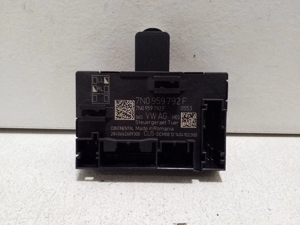 Durų elektronikos valdymo blokas