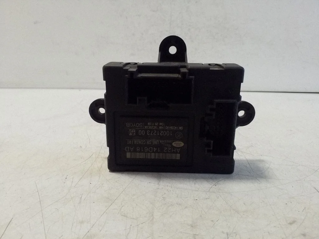 Durų elektronikos valdymo blokas