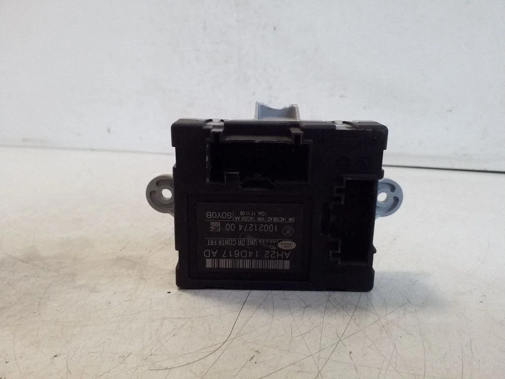 Durų elektronikos valdymo blokas