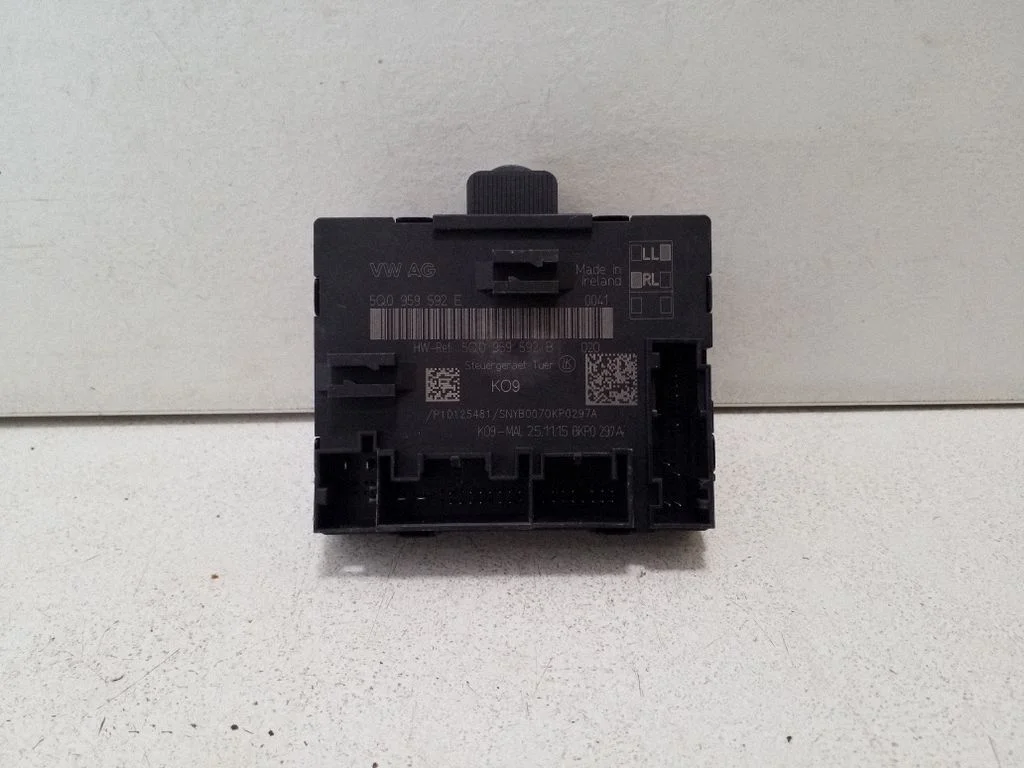 Durų elektronikos valdymo blokas