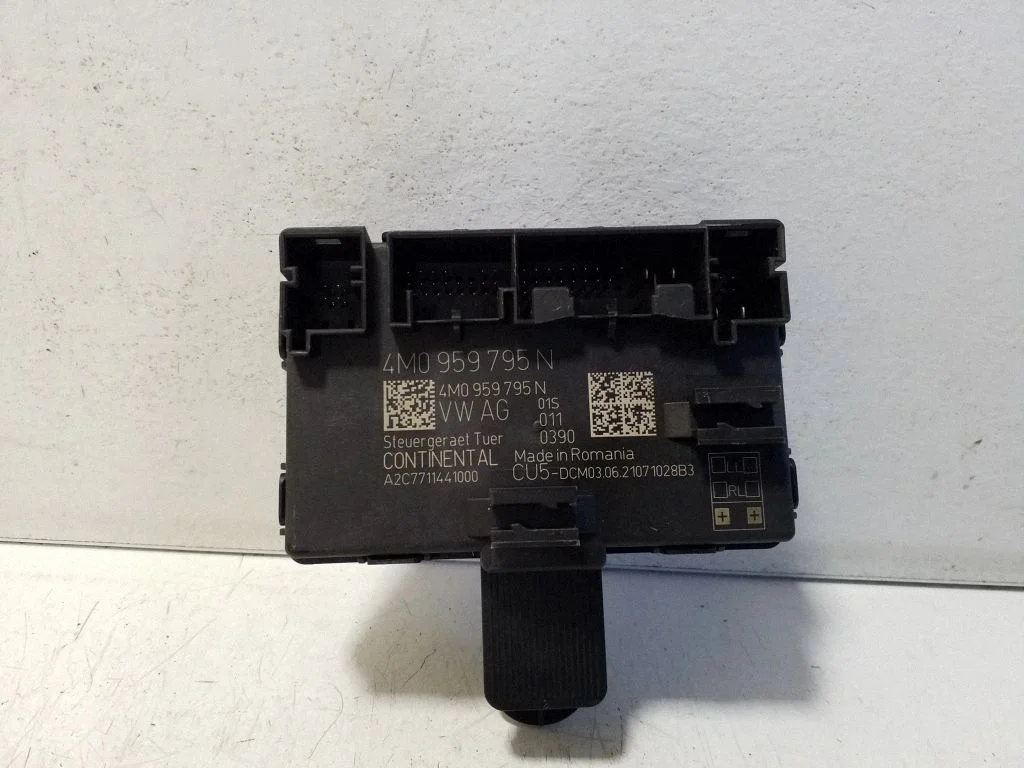 Durų elektronikos valdymo blokas