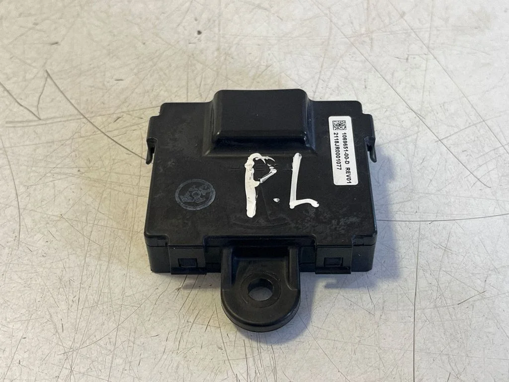 Durų elektronikos valdymo blokas