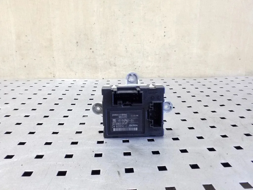 Durų elektronikos valdymo blokas