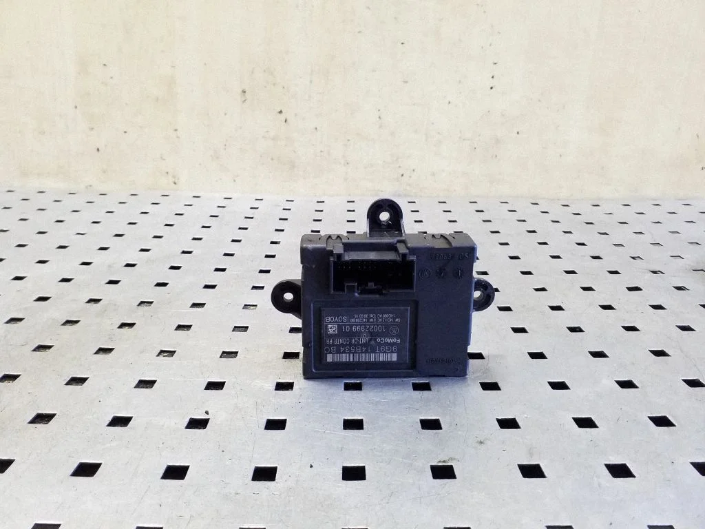 Durų elektronikos valdymo blokas
