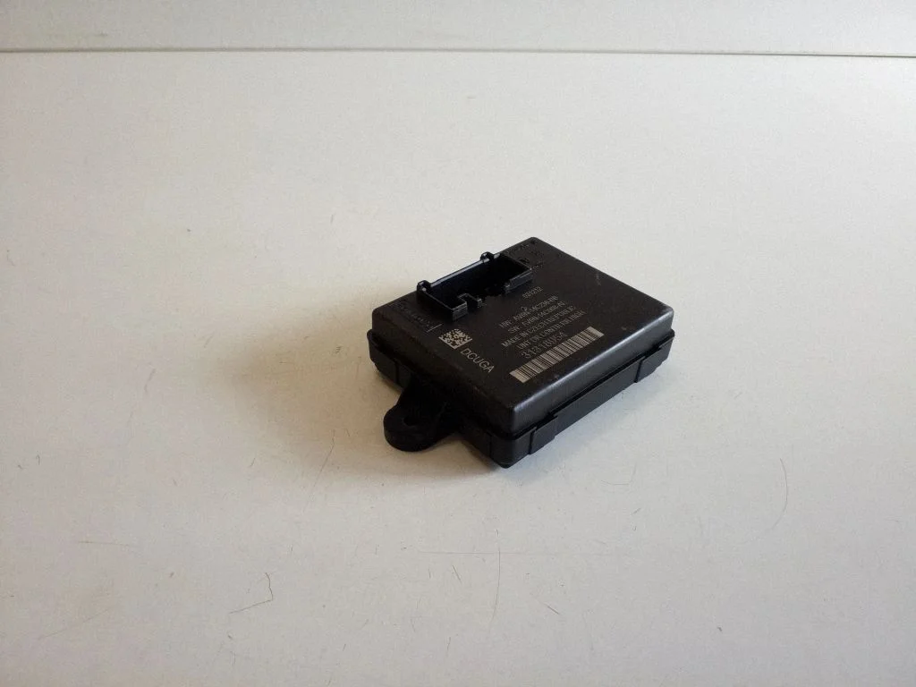 Durų elektronikos valdymo blokas