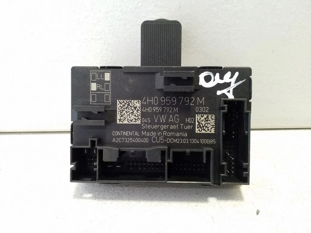 Durų elektronikos valdymo blokas