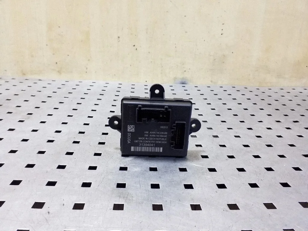 Durų elektronikos valdymo blokas