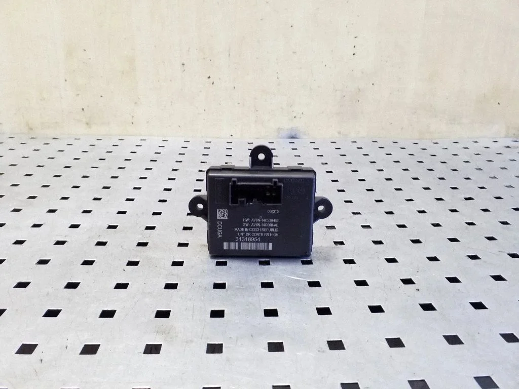 Durų elektronikos valdymo blokas
