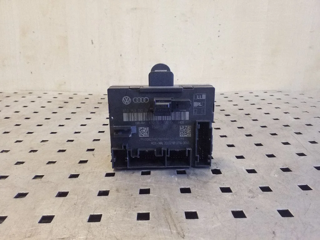 Durų elektronikos valdymo blokas