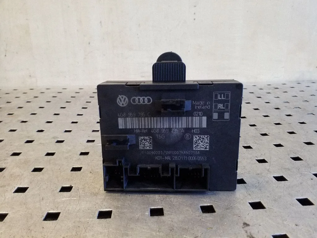 Durų elektronikos valdymo blokas