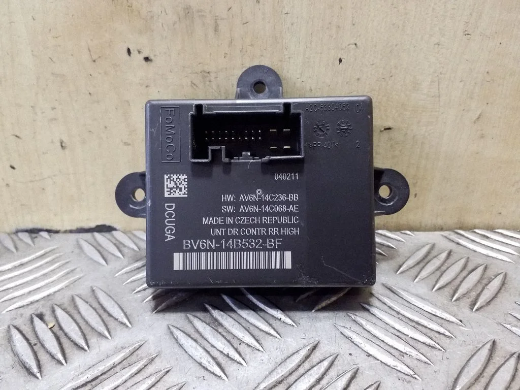 Durų elektronikos valdymo blokas