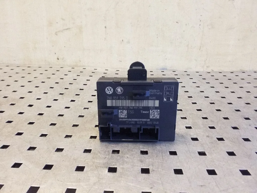 Durų elektronikos valdymo blokas
