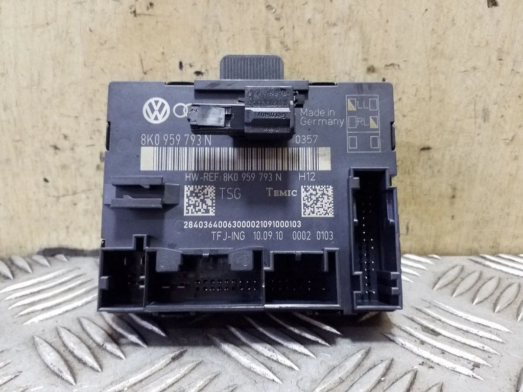 Durų elektronikos valdymo blokas