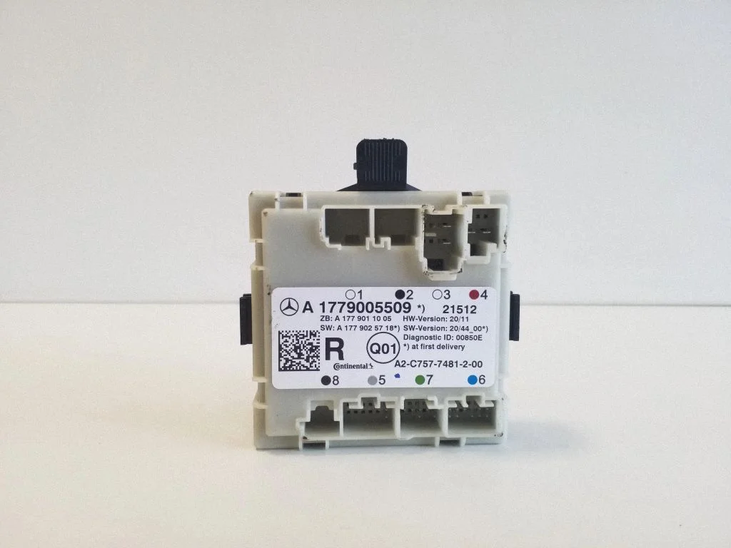 Durų elektronikos valdymo blokas