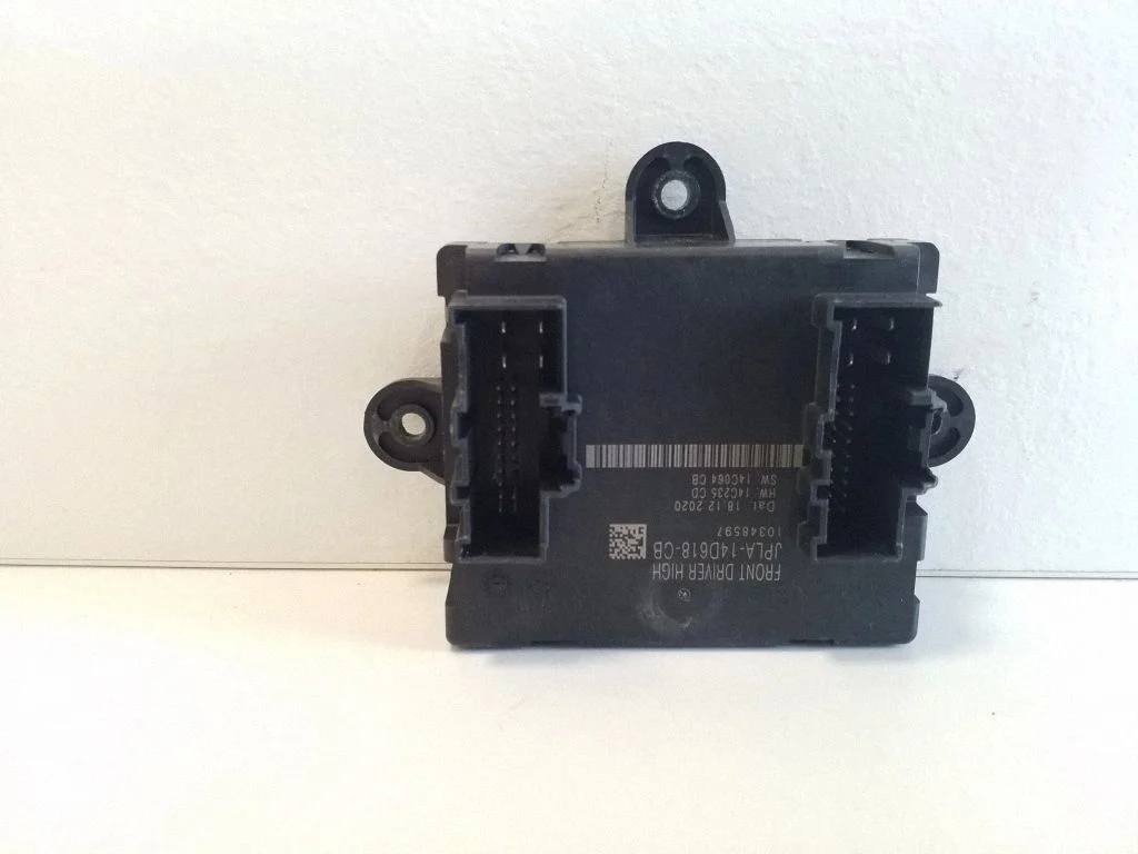 Durų elektronikos valdymo blokas
