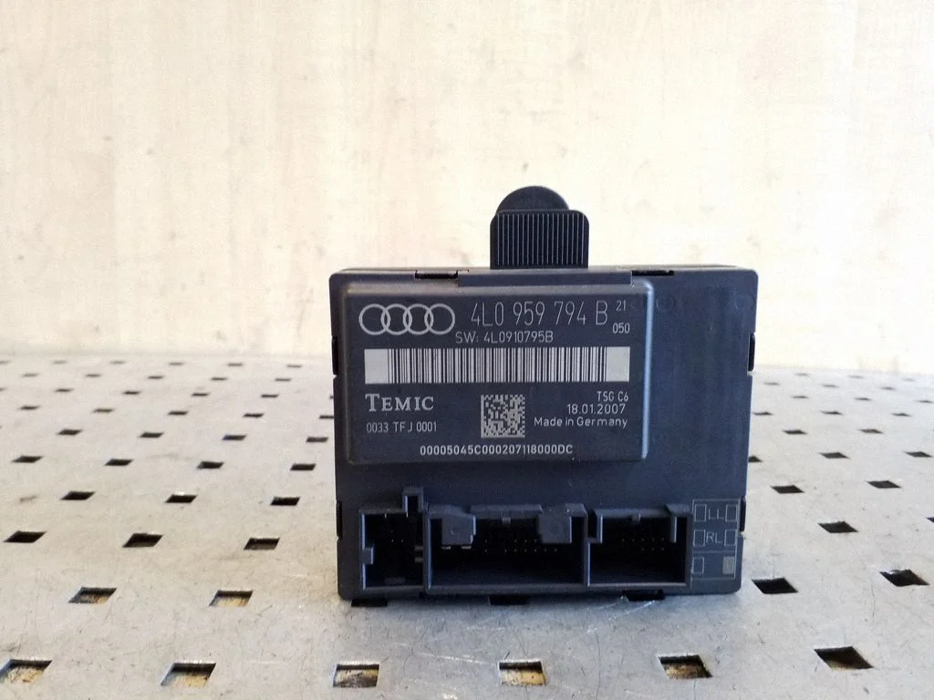 Durų elektronikos valdymo blokas