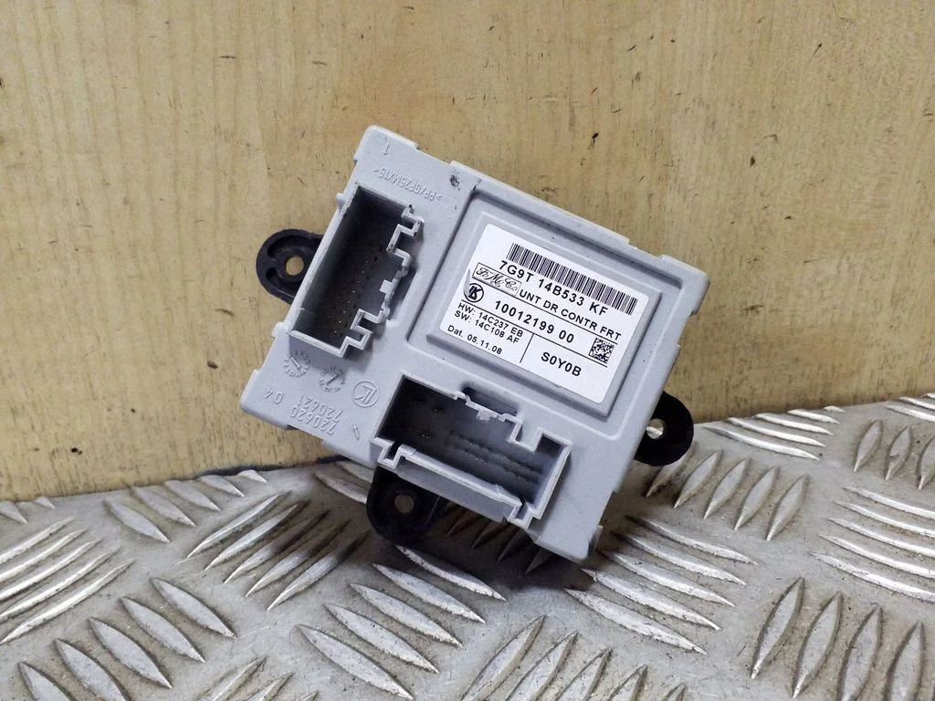 Durų elektronikos valdymo blokas