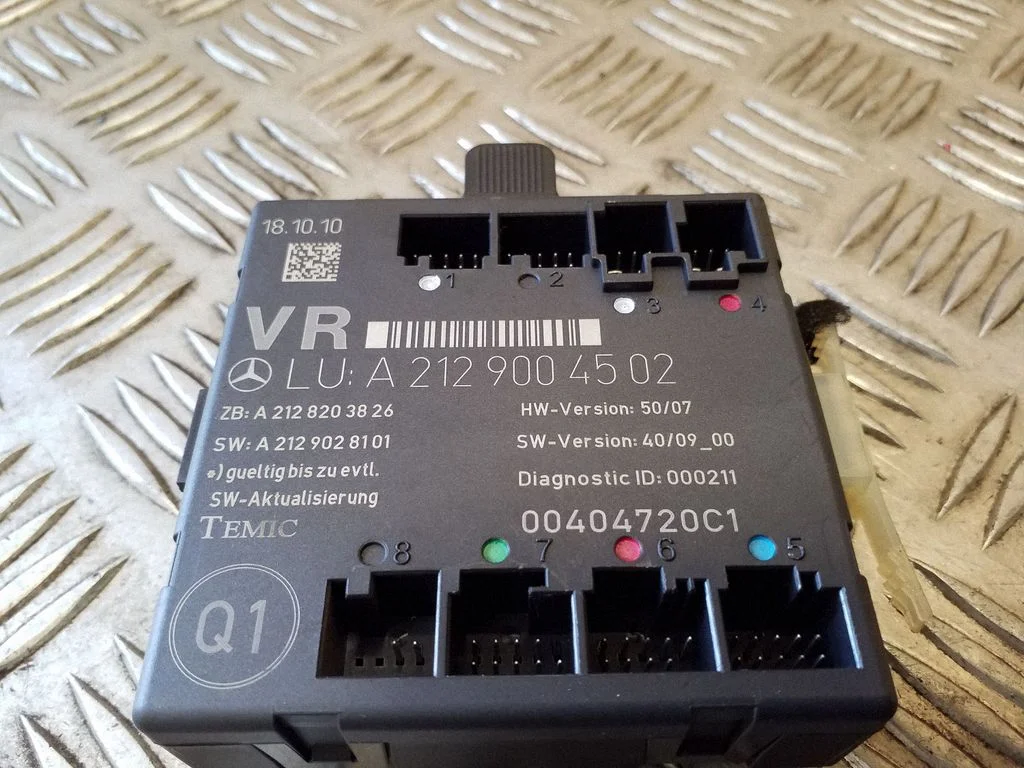 Durų elektronikos valdymo blokas