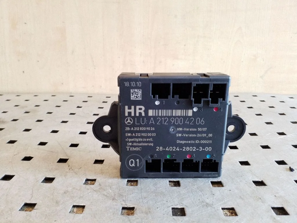Durų elektronikos valdymo blokas