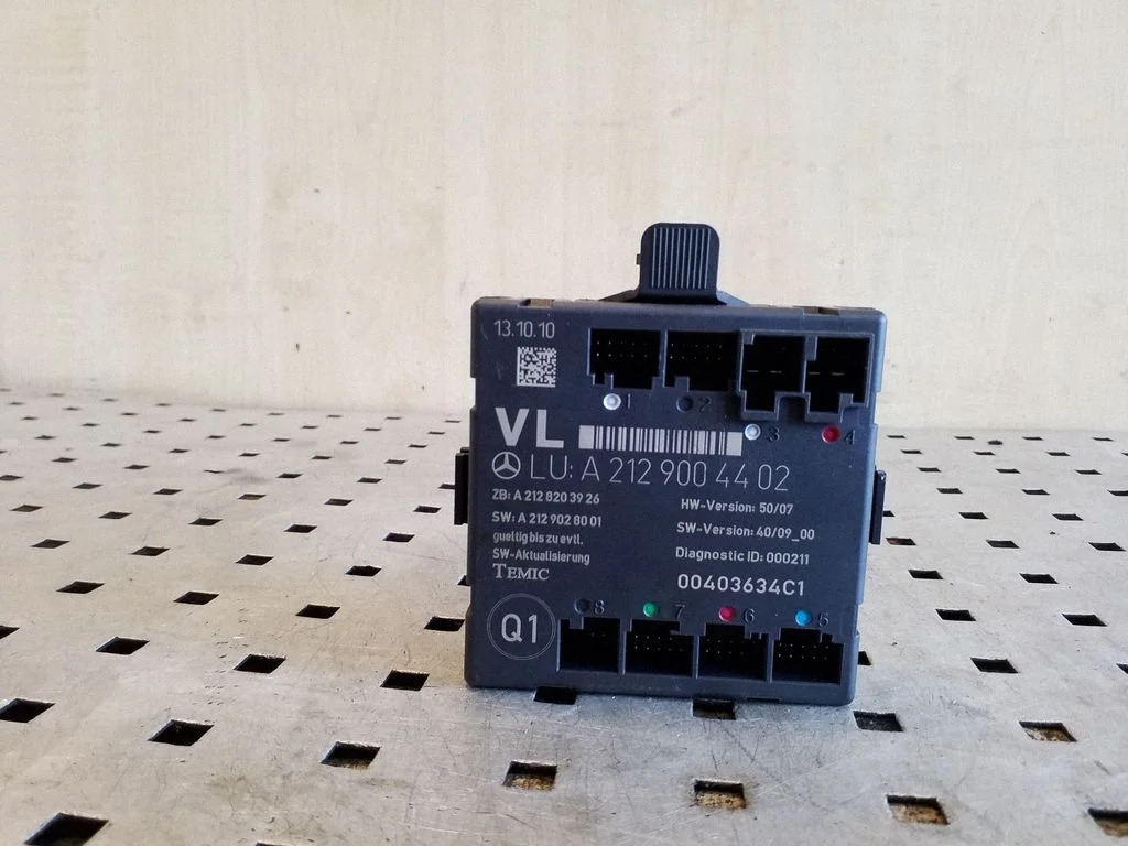 Durų elektronikos valdymo blokas